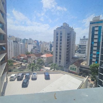 Sala com 32m², no bairro Centro em Florianópolis