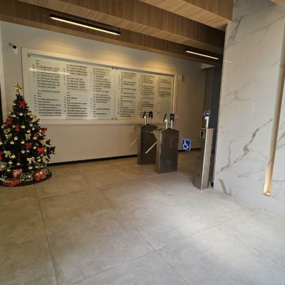 Sala com 32m², no bairro Centro em Florianópolis
