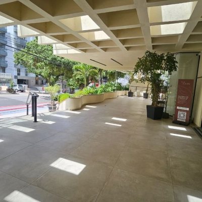 Sala com 32m², no bairro Centro em Florianópolis
