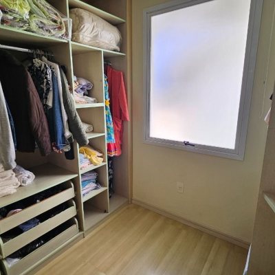 Casa Residencial com 339m², 3 quartos (sendo 3 suítes), 3 garagens, no bairro Santa Mônica em Florianópolis