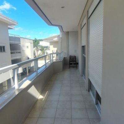 Apartamentos com 118m², 3 quartos (sendo 1 suíte), 2 garagens, no bairro Jurerê em Florianópolis