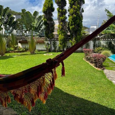 Casa Residencial com 200m², 3 quartos, 1 suíte, 4 garagens, no bairro Cachoeira Do Bom Jesus em Florianópolis