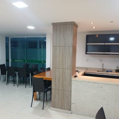 Apartamentos com 88m², 3 quartos (sendo 1 suíte), 2 garagens, no bairro Praia Comprida em São José