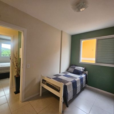 Apartamentos com 88m², 3 quartos (sendo 1 suíte), 2 garagens, no bairro Praia Comprida em São José