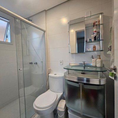 Apartamentos com 88m², 3 quartos (sendo 1 suíte), 2 garagens, no bairro Praia Comprida em São José