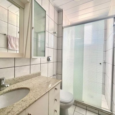 Apartamentos com 69m², 2 quartos, 1 garagem, no bairro Ingleses do Rio Vermelho em Florianópolis
