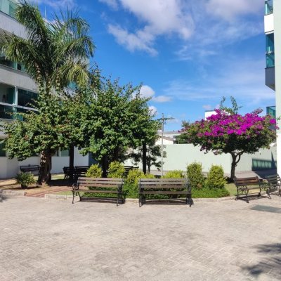 Apartamentos com 85m², 2 quartos, 1 suíte, 1 garagem, no bairro Ingleses do Rio Vermelho em Florianópolis