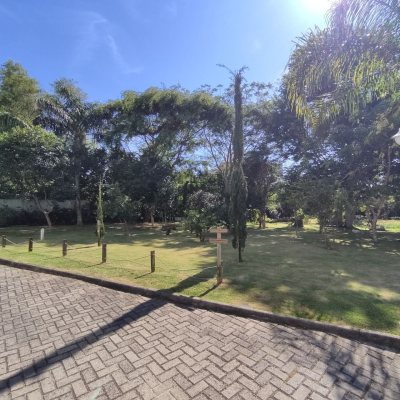 Apartamentos com 85m², 2 quartos, 1 suíte, 1 garagem, no bairro Ingleses do Rio Vermelho em Florianópolis