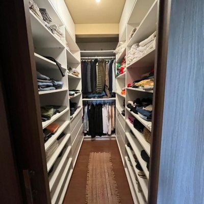 Casa Residencial com 250m², 3 quartos (sendo 2 suítes), 2 garagens, no bairro Pântano Do Sul em Florianópolis