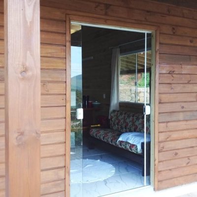 Casa Residencial com 60m², 2 quartos, 1 garagem, no bairro Pântano Do Sul em Florianópolis