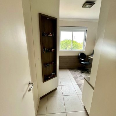 Apartamentos com 79m², 3 quartos, 1 suíte, 2 garagens, no bairro Estreito em Florianopolis