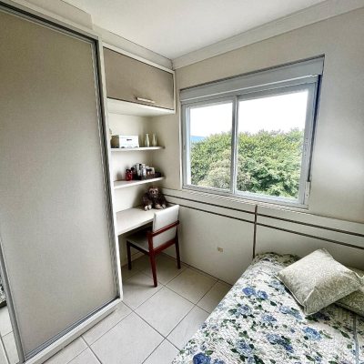Apartamentos com 79m², 3 quartos, 1 suíte, 2 garagens, no bairro Estreito em Florianopolis