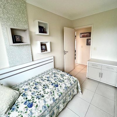 Apartamentos com 79m², 3 quartos, 1 suíte, 2 garagens, no bairro Estreito em Florianopolis