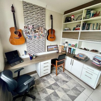 Apartamentos com 79m², 3 quartos, 1 suíte, 2 garagens, no bairro Estreito em Florianopolis