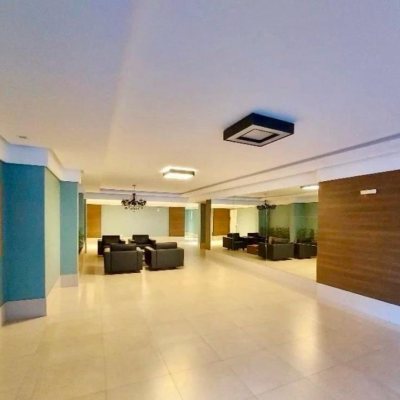 Apartamentos com 79m², 3 quartos, 1 suíte, 2 garagens, no bairro Estreito em Florianopolis