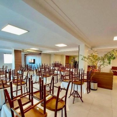 Apartamentos com 79m², 3 quartos, 1 suíte, 2 garagens, no bairro Estreito em Florianopolis