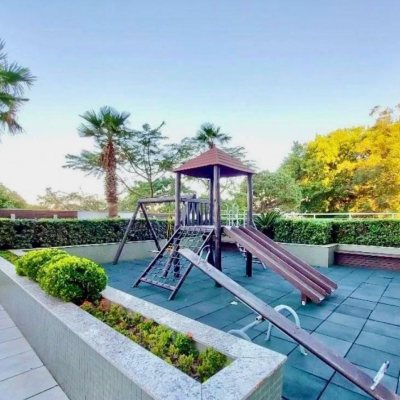 Apartamentos com 79m², 3 quartos, 1 suíte, 2 garagens, no bairro Estreito em Florianopolis