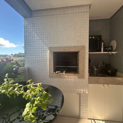 Apartamentos com 82m², 3 quartos (sendo 1 suíte), 1 garagem, no bairro Agronômica em Florianópolis