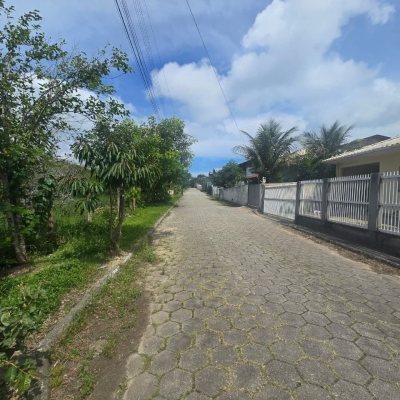 Terreno Comercial/Residencial com 394m², no bairro Pântano Do Sul em Florianópolis