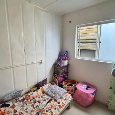 Casa Residencial com 169m², 5 quartos, 1 suíte, 1 garagem, no bairro Campeche em Florianópolis