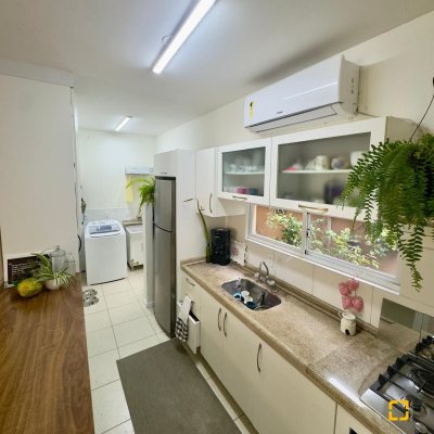 Casa Residencial com 169m², 5 quartos, 1 suíte, 1 garagem, no bairro Campeche em Florianópolis