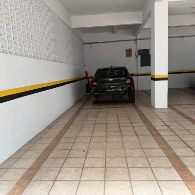 Apartamentos com 104m², 3 quartos, 1 garagem, no bairro Centro em Florianópolis