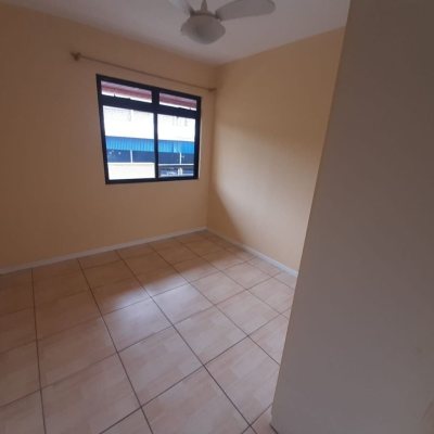 Apartamentos com 89m², 2 quartos, 1 suíte, 1 garagem, no bairro Kobrasol em São José
