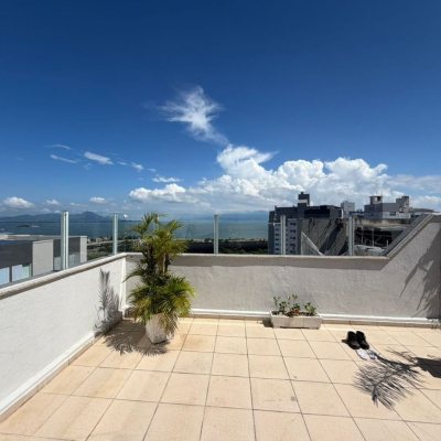 Apartamentos com 78m², 2 quartos, 1 garagem, no bairro Centro em Florianópolis