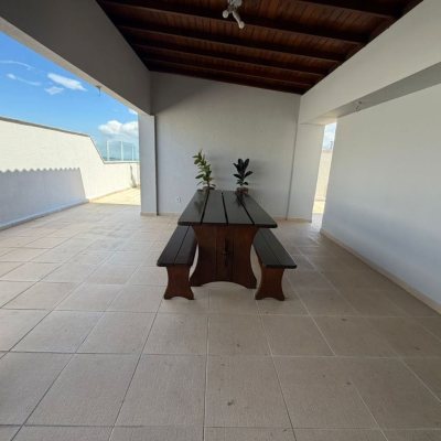 Apartamentos com 78m², 2 quartos, 1 garagem, no bairro Centro em Florianópolis