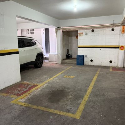 Apartamentos com 78m², 2 quartos, 1 garagem, no bairro Centro em Florianópolis