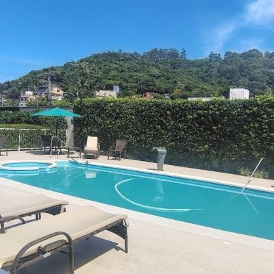 Apartamentos com 68m², 2 quartos, 1 suíte, 1 garagem, no bairro Canasvieiras em Florianópolis