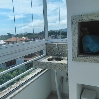 Apartamentos com 68m², 2 quartos, 1 suíte, 1 garagem, no bairro Canasvieiras em Florianópolis