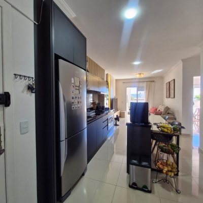 Apartamentos com 85m², 3 quartos, 1 suíte, 1 garagem, no bairro Ingleses do Rio Vermelho em Florianópolis
