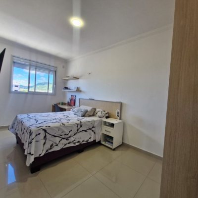Apartamentos com 85m², 3 quartos, 1 suíte, 1 garagem, no bairro Ingleses do Rio Vermelho em Florianópolis