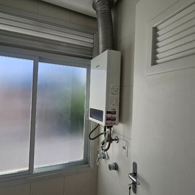 Apartamentos com 53m², 1 quarto, 1 garagem, no bairro Trindade em Florianópolis