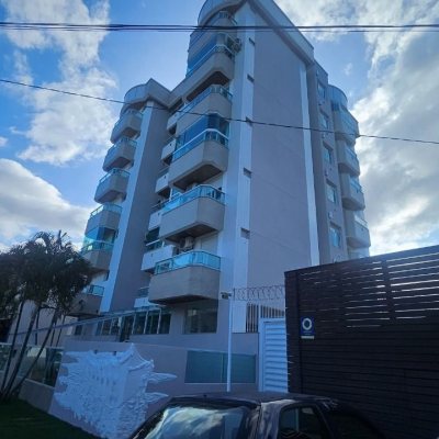 Apartamentos com 53m², 1 quarto, 1 garagem, no bairro Trindade em Florianópolis