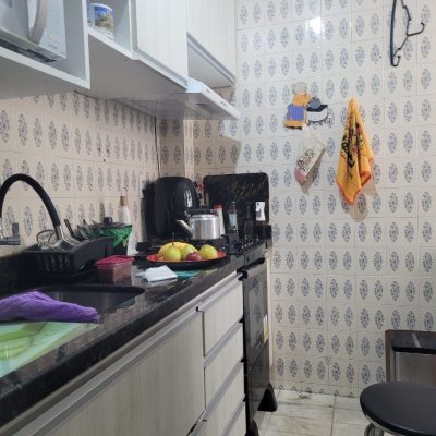 Apartamentos com 33m², 1 quarto, no bairro Centro em Florianópolis