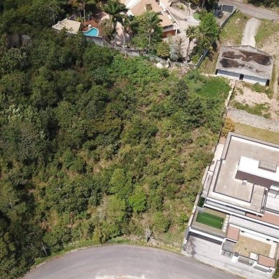Terrenos Residenciais com 1675m², no bairro João Paulo em Florianópolis