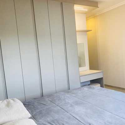 Casa Residencial com 160m², 3 quartos (sendo 1 suíte), 2 garagens, no bairro Campeche em Florianópolis