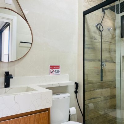 Casa Residencial com 160m², 3 quartos (sendo 1 suíte), 2 garagens, no bairro Campeche em Florianópolis