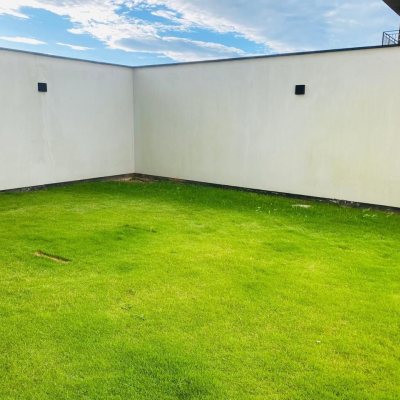 Casa Residencial com 160m², 3 quartos (sendo 1 suíte), 2 garagens, no bairro Campeche em Florianópolis