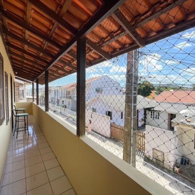 Casa Residencial com 100m², 4 quartos, 1 suíte, 1 garagem, no bairro Ingleses do Rio Vermelho em Florianópolis