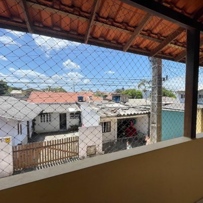 Casa Residencial com 100m², 4 quartos, 1 suíte, 1 garagem, no bairro Ingleses do Rio Vermelho em Florianópolis