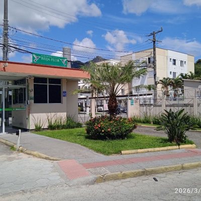 Apartamentos com 57m², 3 quartos, 1 garagem, no bairro Sertão Do Maruim em São José