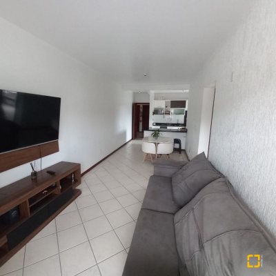 Apartamentos com 70m², 2 quartos, 1 garagem, no bairro Forquilhinha em São José