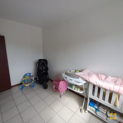 Apartamentos com 70m², 2 quartos, 1 garagem, no bairro Forquilhinha em São José