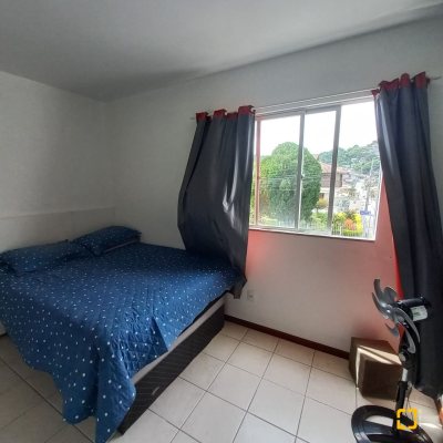 Apartamentos com 70m², 2 quartos, 1 garagem, no bairro Forquilhinha em São José