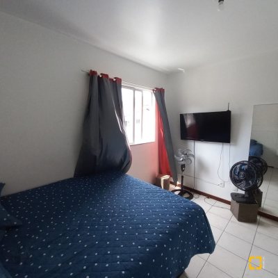 Apartamentos com 70m², 2 quartos, 1 garagem, no bairro Forquilhinha em São José