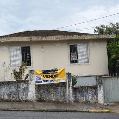 Casa Residencial com 98m², 2 quartos, 1 garagem, no bairro Capoeiras em Florianópolis
