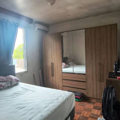 Casa Residencial com 98m², 2 quartos, 1 garagem, no bairro Capoeiras em Florianópolis